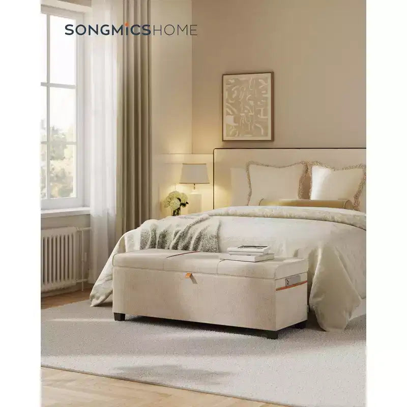 43.3 Storage Ottoman Bench 27 Gal (103 L) Capacity End-of-Bed Bench Ottoman with Storage for Bedroom