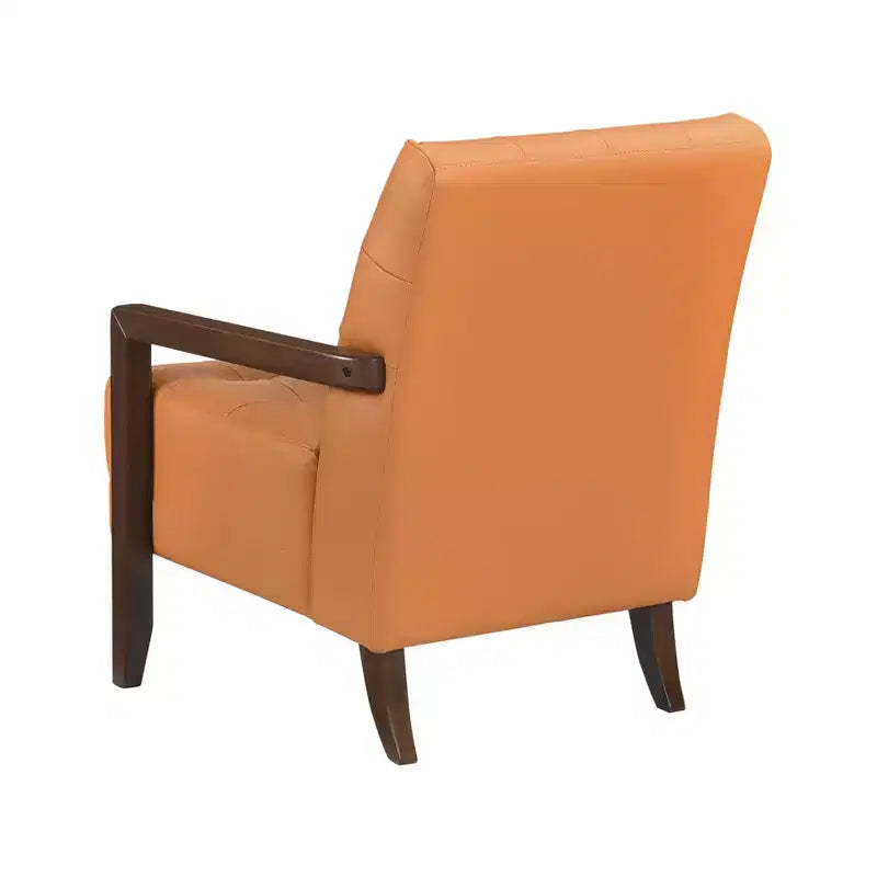 Comoda poltrona d'accento in pelle, contemporanea per il soggiorno, con cuscino imbottito trapuntato e braccioli in legno color noce