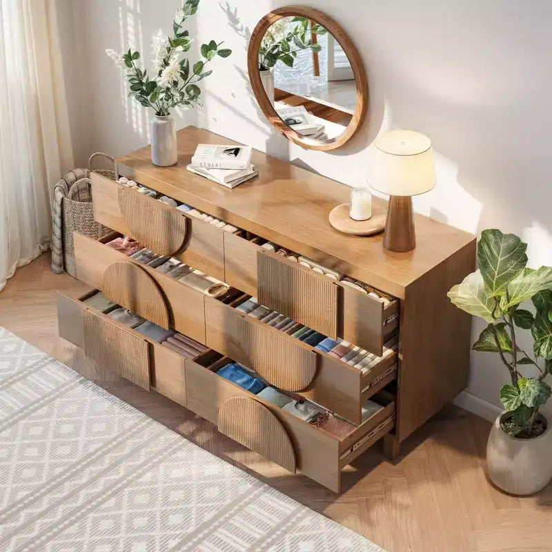 Cassettiera moderna con motivi geometrici e cassetti, ampia, con dettagli semicircolari, per camera da letto e soggiorno